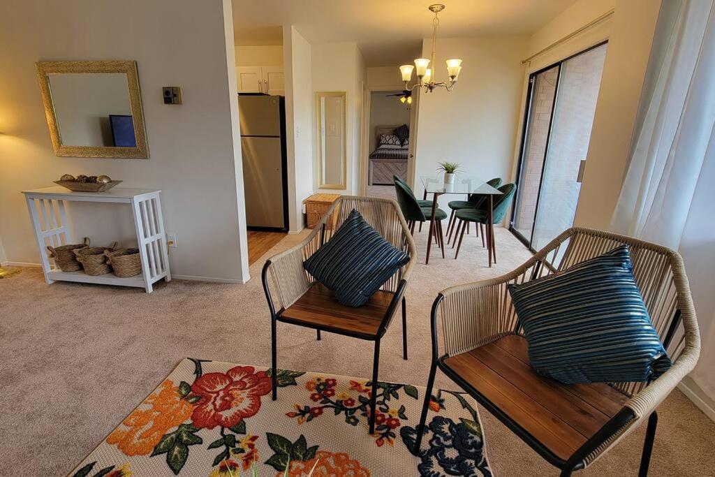 Apartment, One Bedroom 알링턴 외부 사진